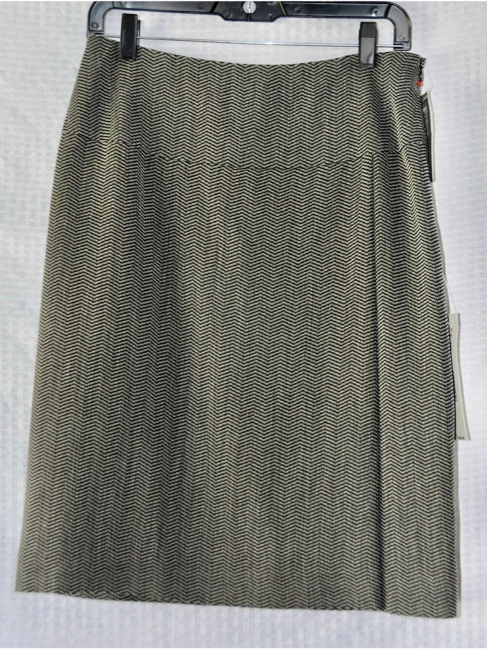 BILL BURNS Signature Faux Wrap Herringbone 100% Wool Skirt Size 8 NEW!!!